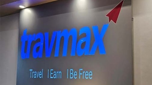 TravMax office sign